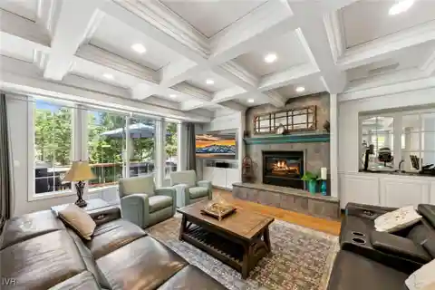 Freestanding Townhome in a Tranquil Setting