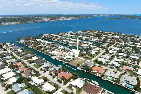 Prime Waterfront Property