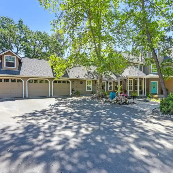 CHARMING HOME ON TWO TRANQUIL ACRES