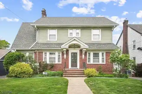 Lovely Home on a Quiet Street