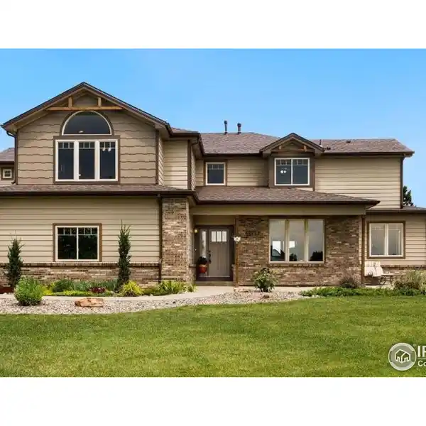 BEAUTIFUL CUSTOM HOME IN RAINBOW LAKE ESTATES