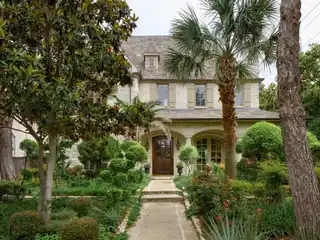 Elegant Home with Pool and Game Room