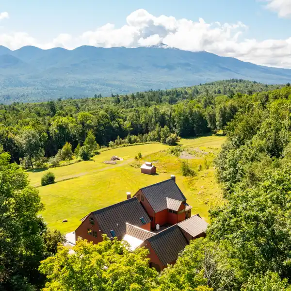 TIMBER FRAME SANCTUARY IN SUGAR HILL