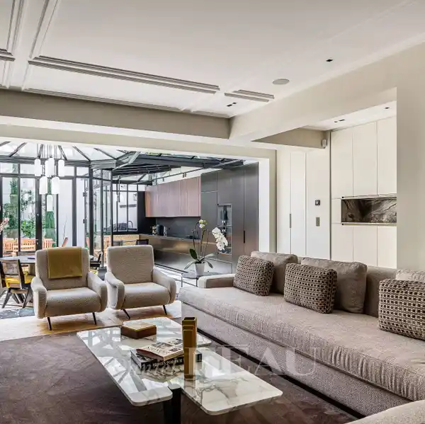 METICULOUSLY RENOVATED HOME IN SABLONS