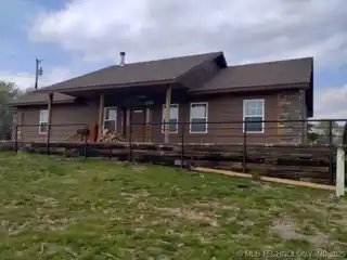 Country Living on Nearly Two Acres
