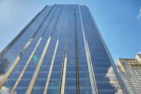 Stunning Apartment with Amazing Park Views