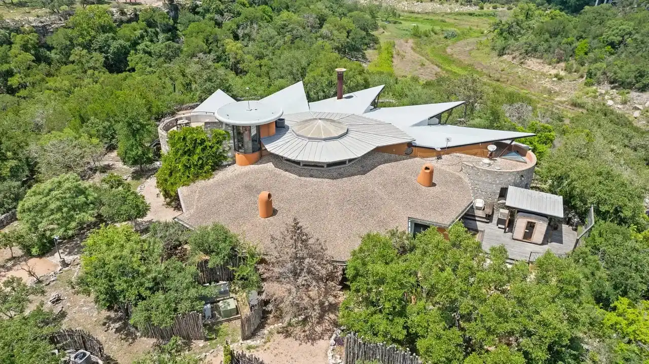 Architecturally Significant Compound in Spicewood