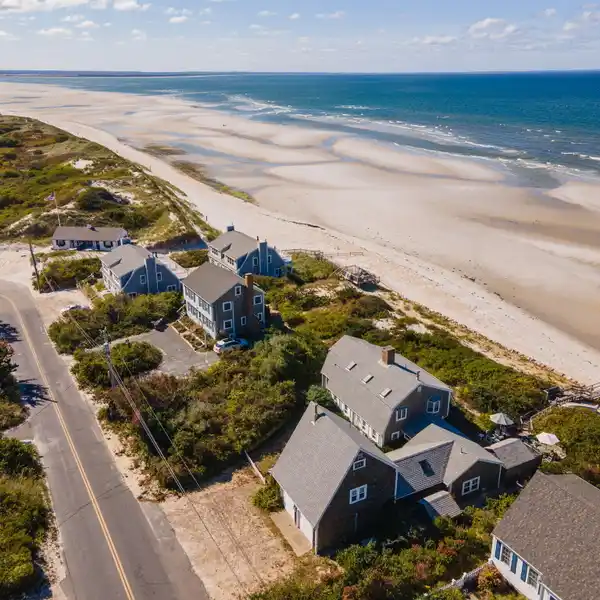 BEACHFRONT BLISS ON CAPE COD BAY
