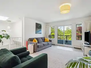Fantastic Vancouver Special