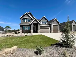 Spacious New Construction in Riverwood