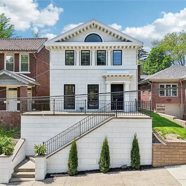 TIMELESS DESIGN WITH MODERN UPDATES