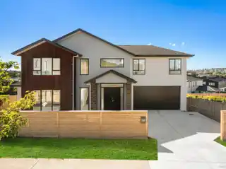 Space and Versatility in Prime Location