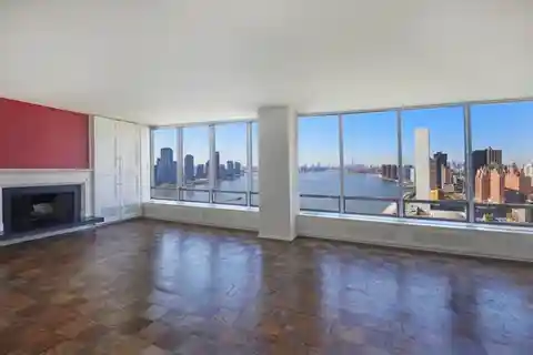 Mid-century Modern Time Capsule with Awe Inspiring Views from Every Room