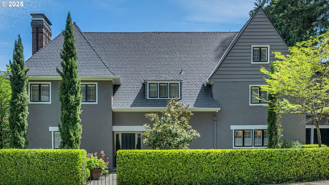 Timeless Elegance with the Finest Modern Comforts