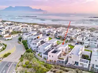 Luxurious Estate Living at Waters Edge - Big Bay