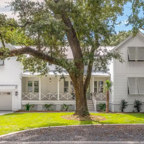 CLASSIC LOWCOUNTRY HOME