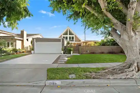 Completely Remodeled Pool Home