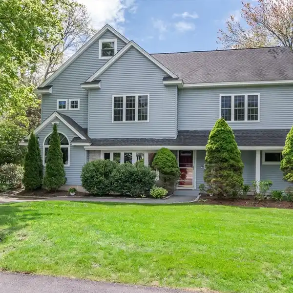 MOVE-IN READY HOME IN A DESIRABLE LOCATION