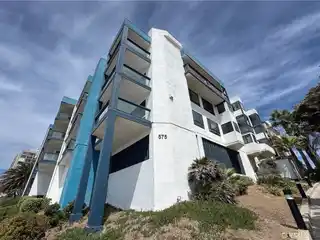 Beachfront Condo with Stunning Redondo Views