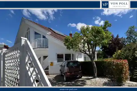 Beautiful Detached House with Exceptional Architecture