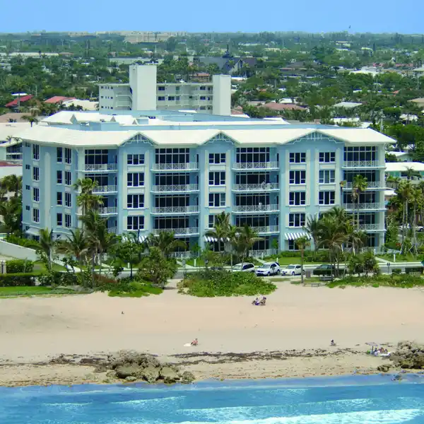 STUNNINGLY MAINTAINED PENTHOUSE AT ORCHID BEACH