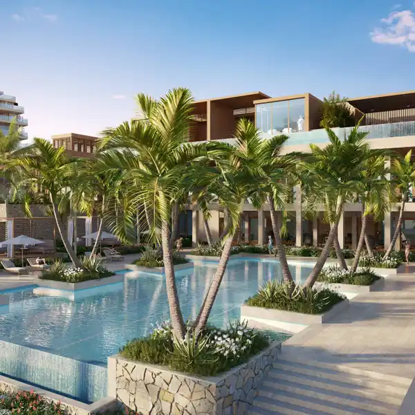 OCEANFRONT LUXURY LIVING: SPACIOUS THREE-BEDROOM RESIDENCE