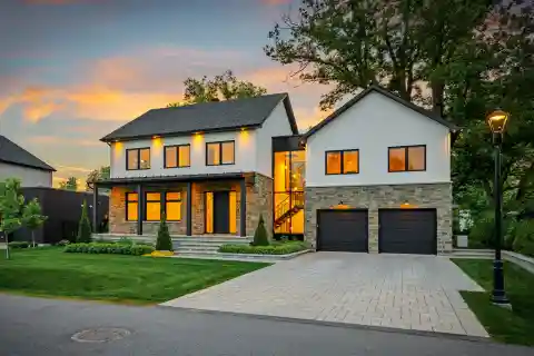 Remarkable Residence in Senneville-Sur-Le-Parc