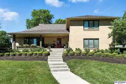 Lovely Lush Property