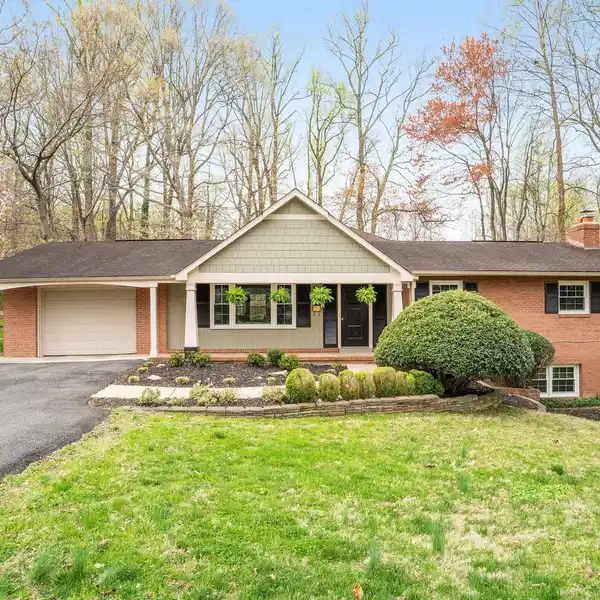 EXPANDED HOME IN THE HEART OF MANTUA