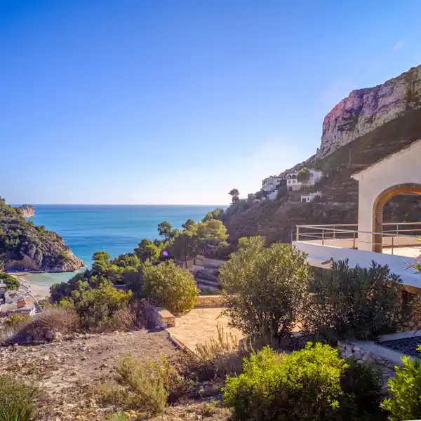 LOVELY VILLA IN PRESTIGIOUS CALA GRANADELLA