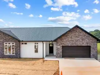 Immaculate New Construction Home