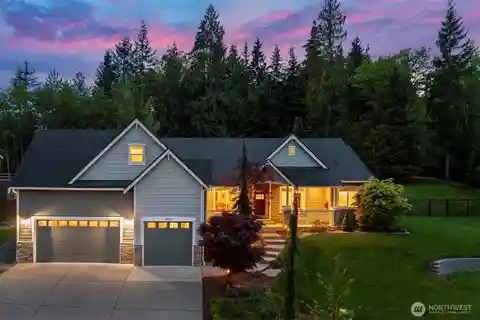 Single-level Luxury Living at Its Finest in Hidden Ridge