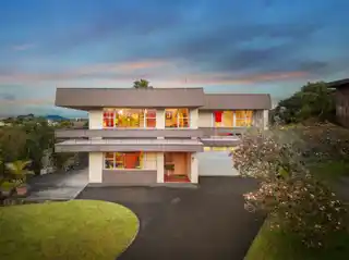 Divine and Iconic 1970’s Residence