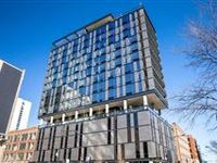 STUNNING UNIT IN RIVER NORTH'S MOST EXCLUSIVE BOUTIQUE BUILDINGS