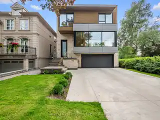 State-Of-The-Art Modern Home in Bedford Park