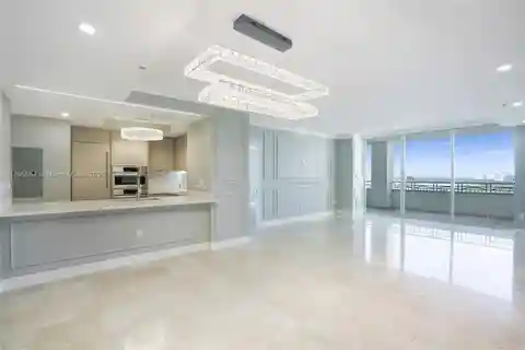 Beautiful Corner Unit at the Ritz-carlton Residences in Coconut Grove