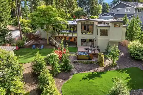 Elegant Rebuilt Residence in Coveted Killarney Circle