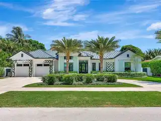 Style and Comfort in an Amazing Location