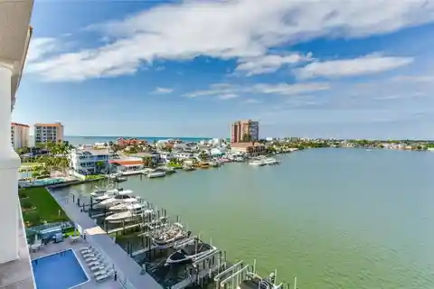 Waterfront Luxury Corner Condo with Panoramic Gulf Views
