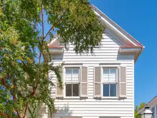Fabulous Restoration in an Amazing Location