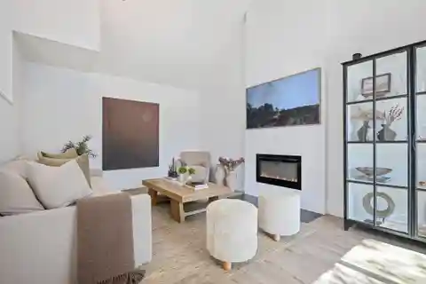 Luxurious Townhome in an Unbeatable Santa Barbara Location