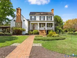 Historic Estate Blends Heritage with Luxe Acreage