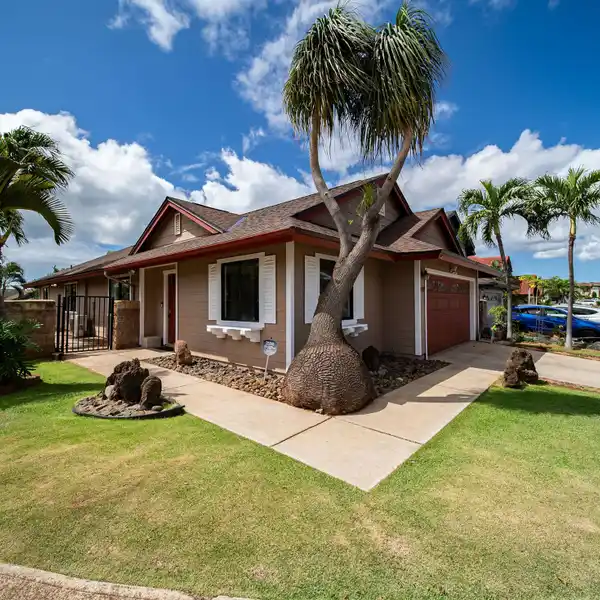 WELCOMING SINGLE-LEVEL HOME IN KAPOLEI