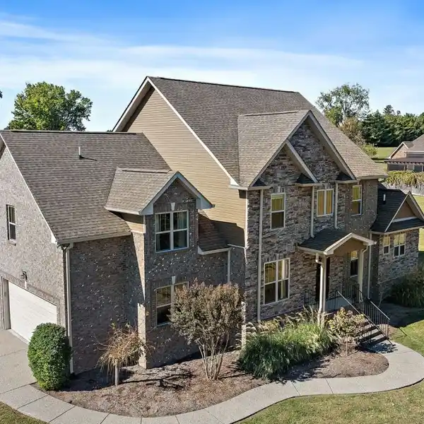 CHARMING COUNTRY RETREAT WITH MODERN COMFORT