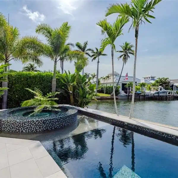 IMMACULATE COASTAL CONTEMPORARY HOME