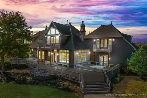 Unmatched Luxury Oasis in Bixby