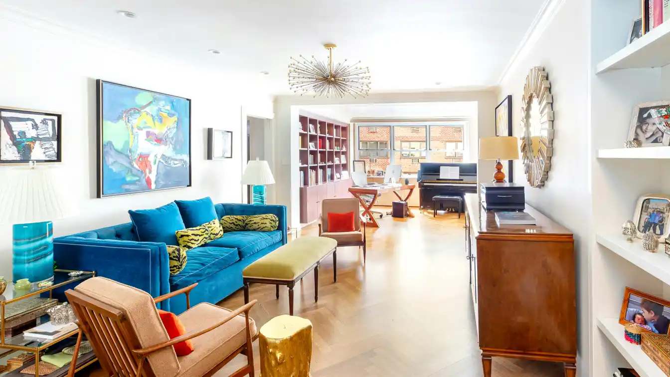 Sprawling Sun-filled Apartment