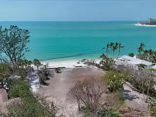 Exceptional Estate Property with Private Beach