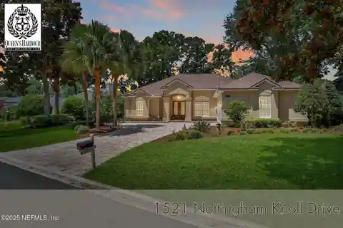 Gorgeous Home in Exclusive Gated Community of Queen's Harbour