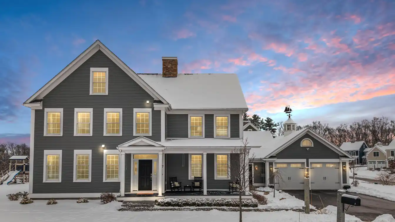Immaculate Colonial Home in a Fantastic Location